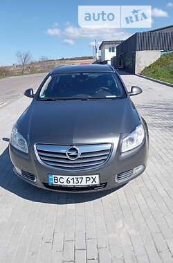 Универсал Opel Insignia 2011 в Перемышлянах