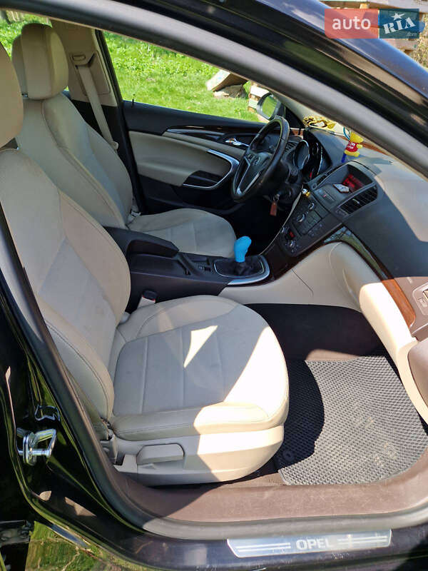 Ліфтбек Opel Insignia 2010 в Катеринопілі