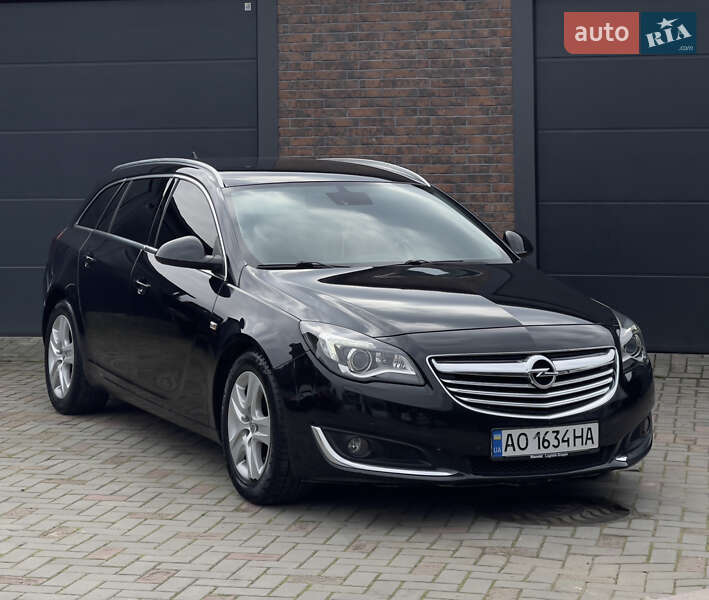 Універсал Opel Insignia 2013 в Мукачевому