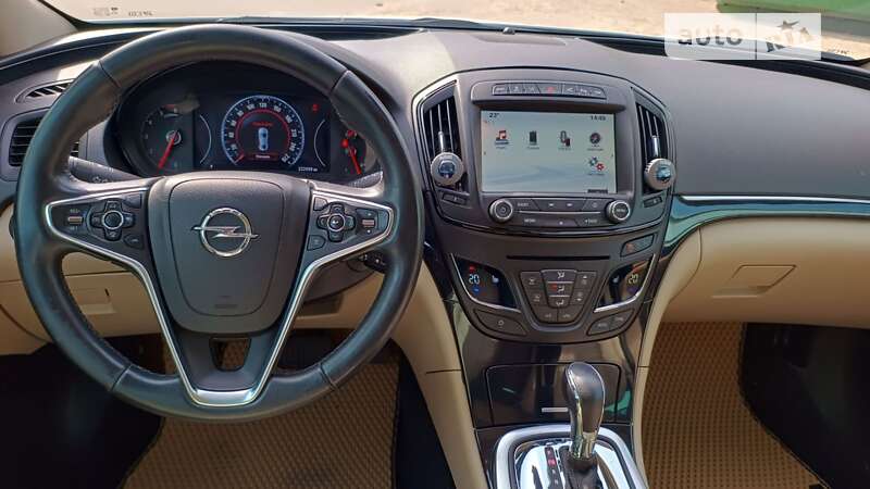 Универсал Opel Insignia 2013 в Киеве