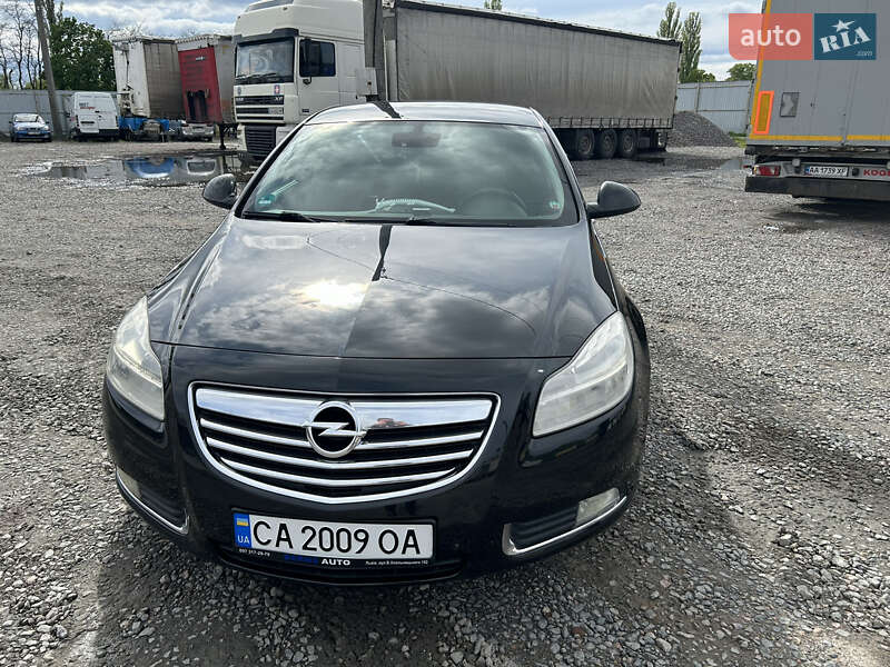 Универсал Opel Insignia 2012 в Черкассах