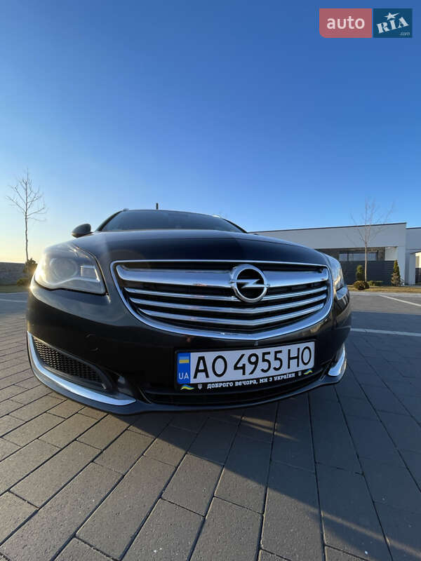 Универсал Opel Insignia 2014 в Мукачево