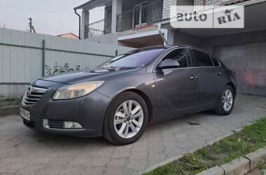 Ліфтбек Opel Insignia 2012 в Житомирі