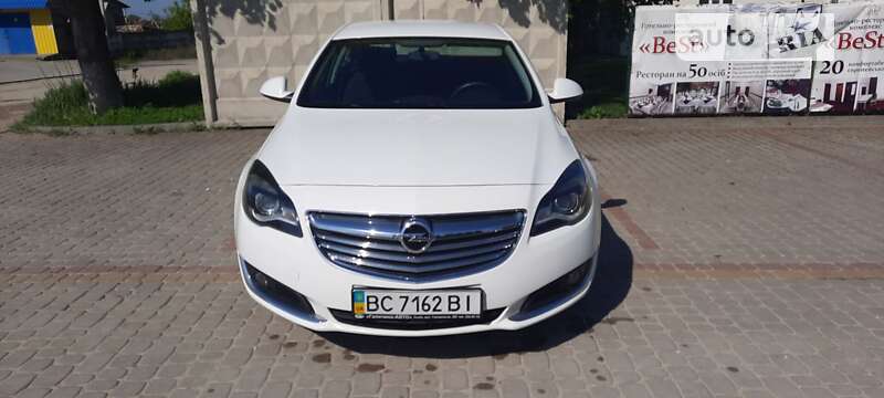 Седан Opel Insignia 2014 в Дунаевцах
