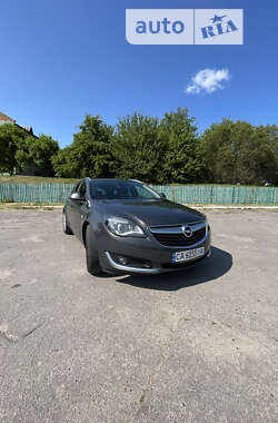 Универсал Opel Insignia 2015 в Лысянке