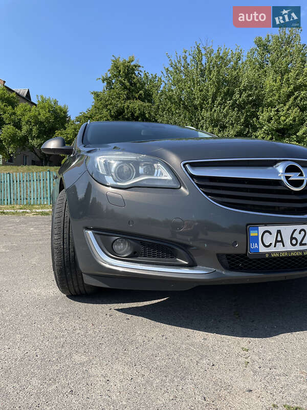 Універсал Opel Insignia 2015 в Лисянці