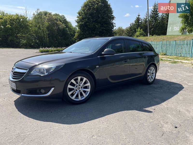 Універсал Opel Insignia 2015 в Лисянці