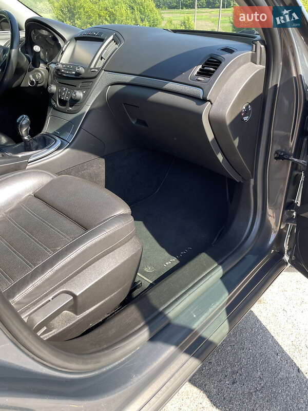 Універсал Opel Insignia 2015 в Лисянці