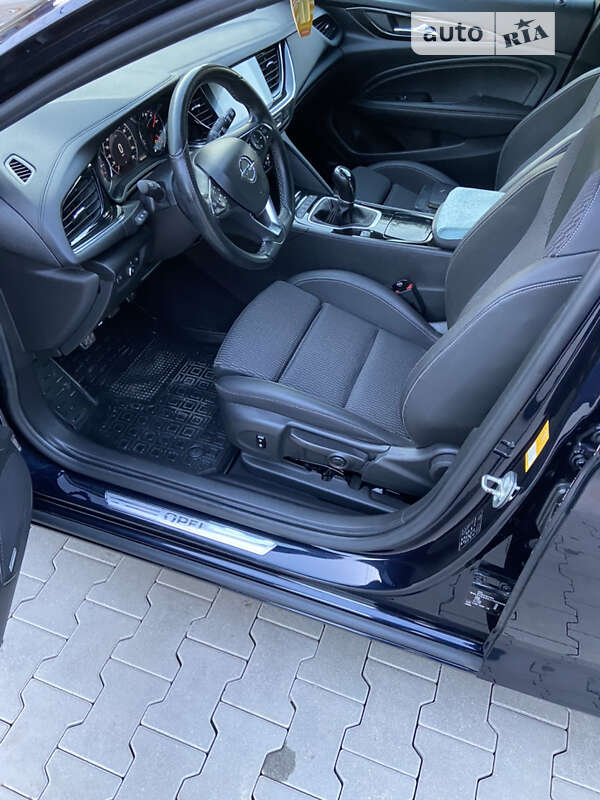 Універсал Opel Insignia 2017 в Теребовлі