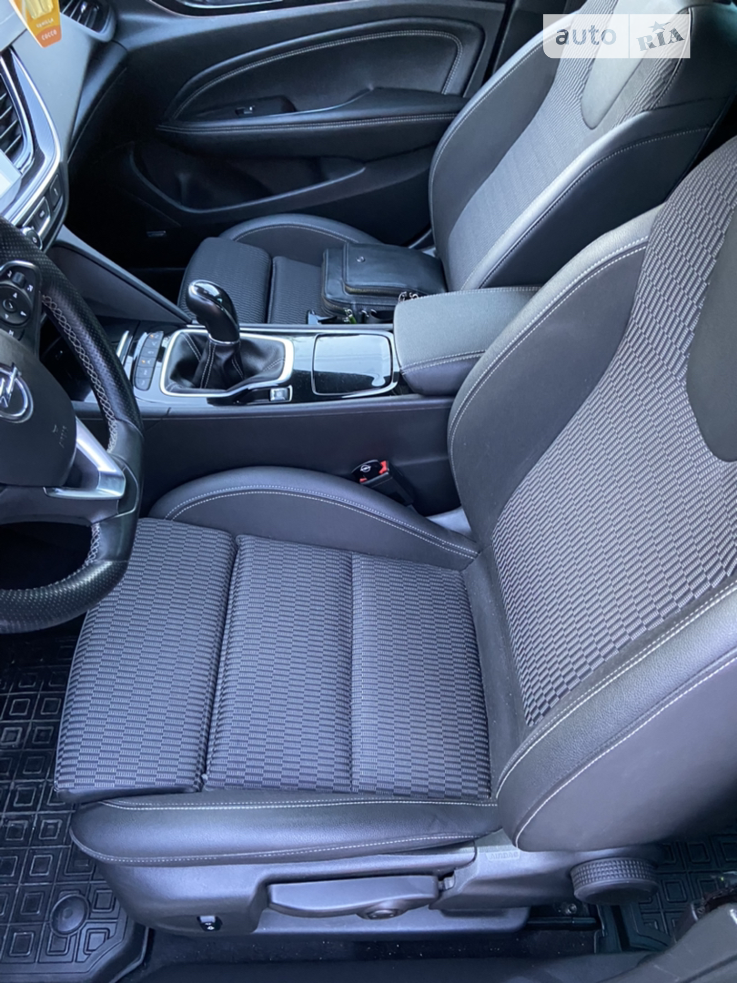 2017 Opel Insignia - мініатюра 39