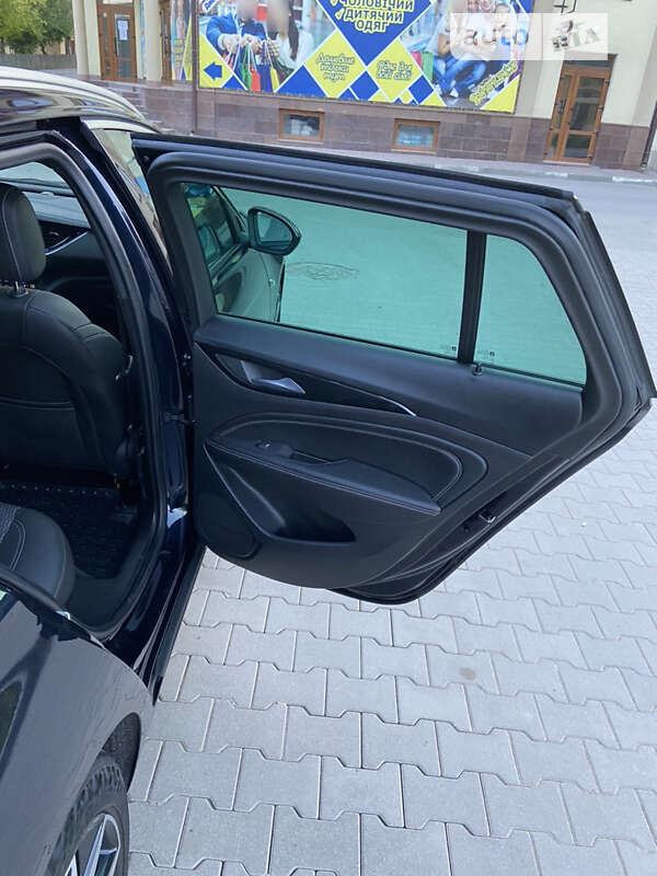 Універсал Opel Insignia 2017 в Теребовлі