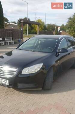 Универсал Opel Insignia 2012 в 