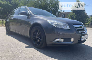 Универсал Opel Insignia 2011 в Киеве