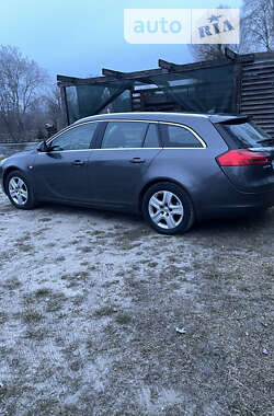 Универсал Opel Insignia 2010 в Полтаве