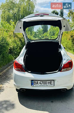 Лифтбек Opel Insignia 2010 в 