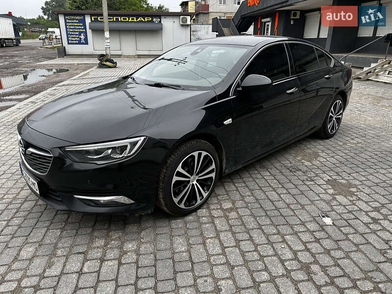 Лифтбек Opel Insignia 2017 в Львове