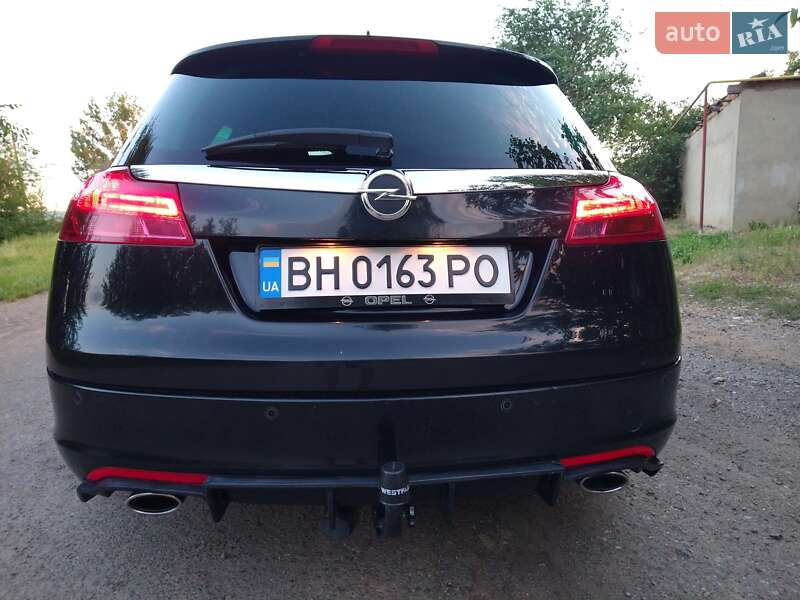 Универсал Opel Insignia 2013 в Ивановке