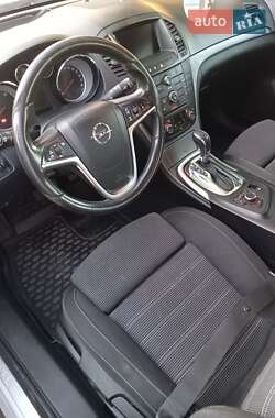 Універсал Opel Insignia 2012 в 