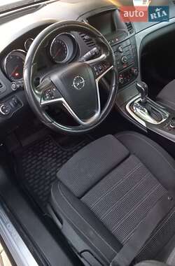 Універсал Opel Insignia 2012 в 