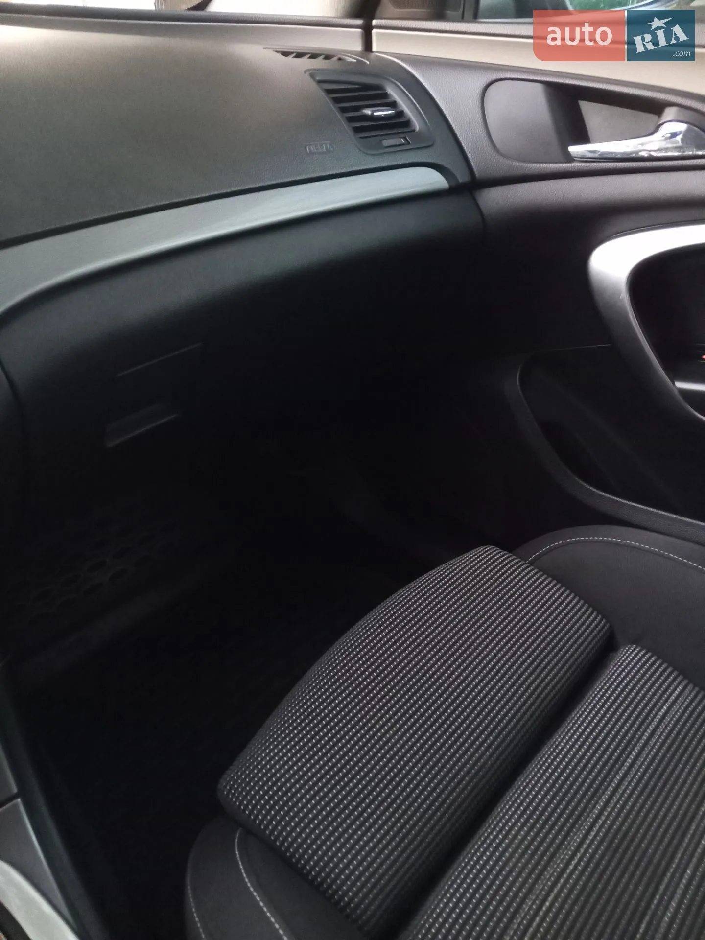 2012 Opel Insignia - мініатюра 31