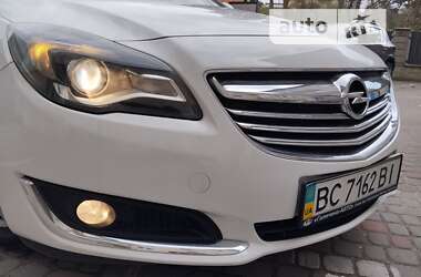 Седан Opel Insignia 2014 в Львове