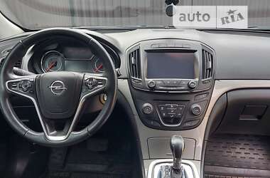 Универсал Opel Insignia 2016 в 