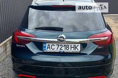 Универсал Opel Insignia 2016 в 