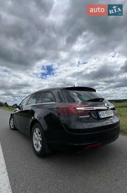 Универсал Opel Insignia 2015 в 