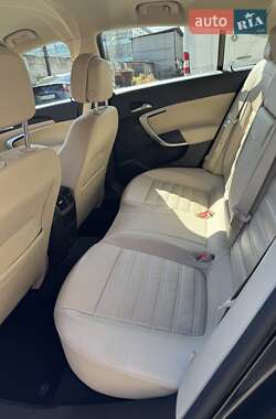 Седан Opel Insignia 2016 в 