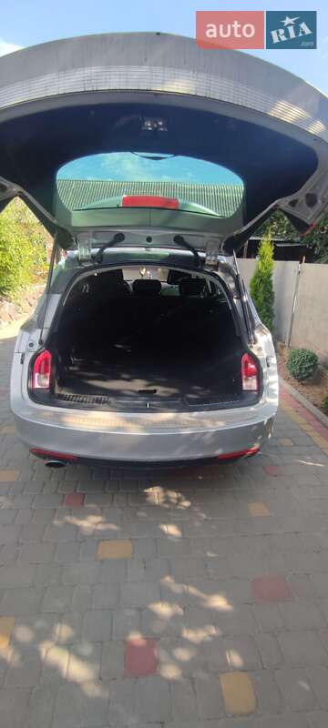 Универсал Opel Insignia 2009 в Гайсине