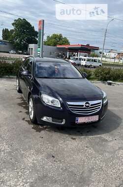 Универсал Opel Insignia 2012 в Новгород-Северском