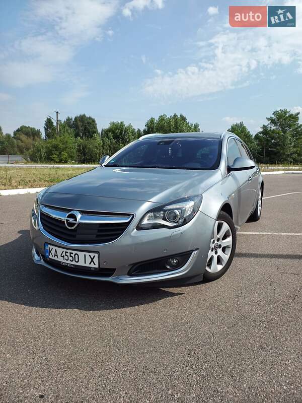 Универсал Opel Insignia 2014 в Киеве