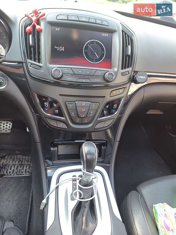 Универсал Opel Insignia 2014 в Киеве