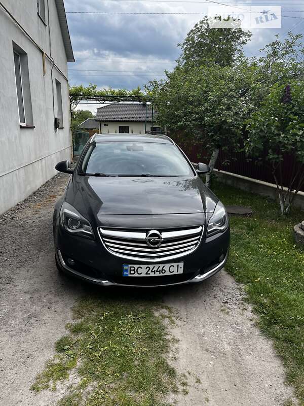 Універсал Opel Insignia 2013 в Радехові