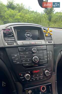 Універсал Opel Insignia 2011 в 