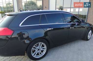 Универсал Opel Insignia 2013 в Тернополе