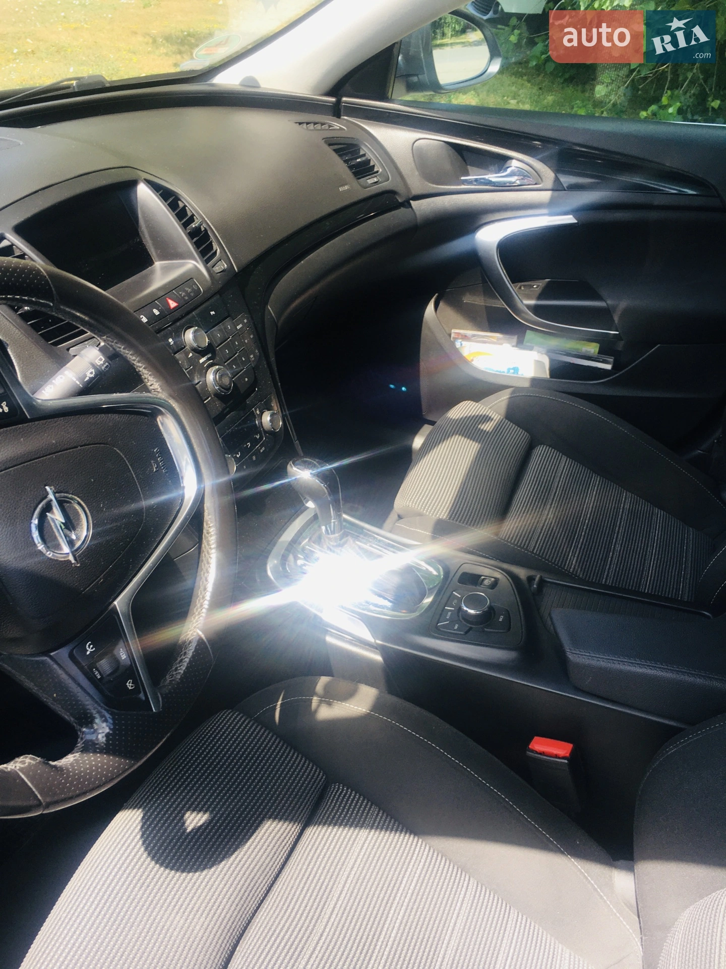 2010 Opel Insignia - мініатюра 16