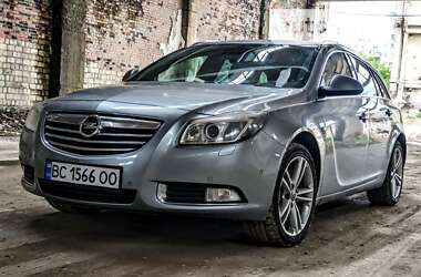 Универсал Opel Insignia 2011 в Львове