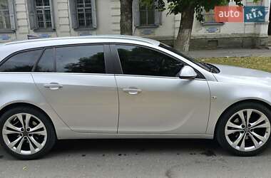 Универсал Opel Insignia 2015 в Черкассах