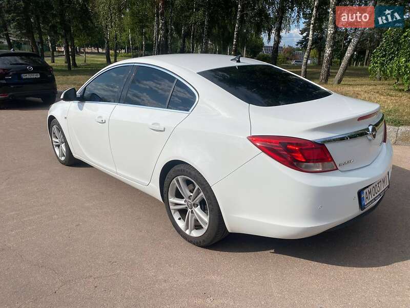 Седан Opel Insignia 2011 в Житомирі фото 5 Седан Opel Insignia 2011 в Житомирі