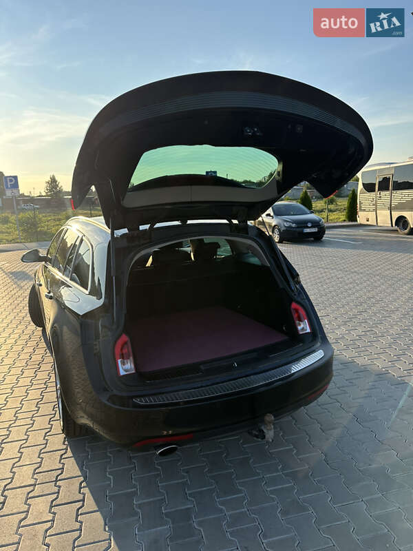 Универсал Opel Insignia 2009 в Стрые