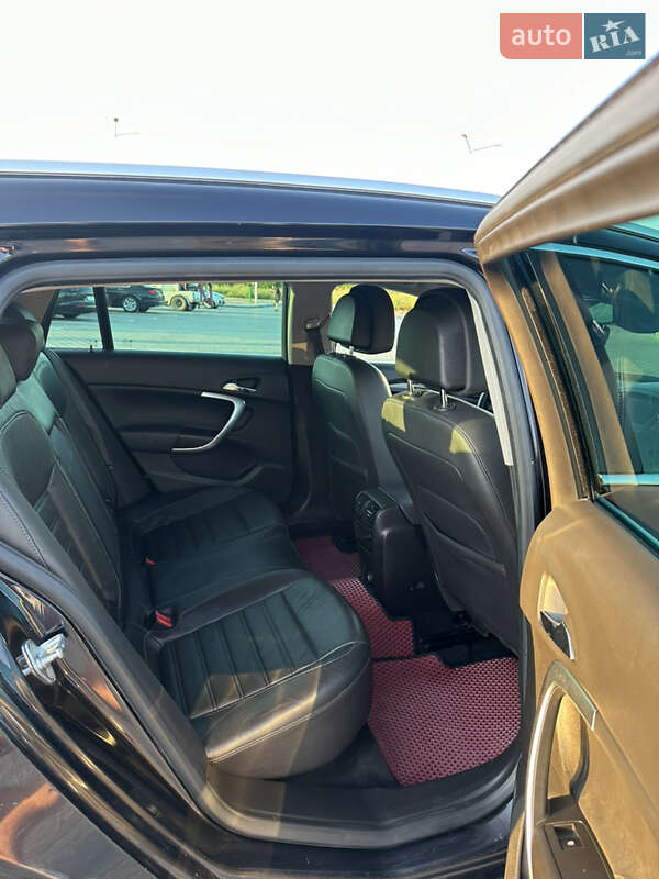 Универсал Opel Insignia 2009 в Стрые