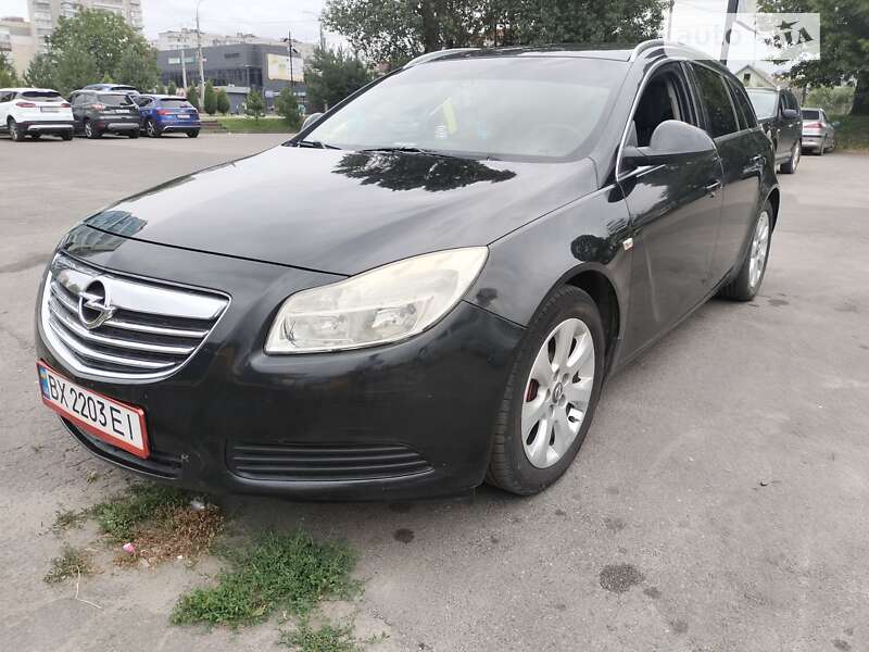 Універсал Opel Insignia 2010 в Хмельницькому