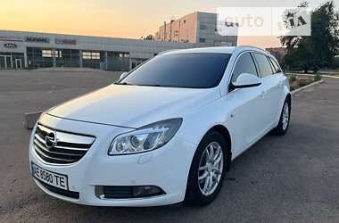 Універсал Opel Insignia 2013 в Кривому Розі