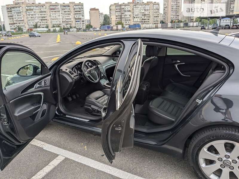 Ліфтбек Opel Insignia 2012 в Кременчуці