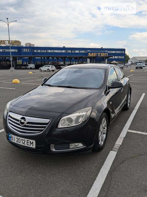 Ліфтбек Opel Insignia 2012 в Кременчуці