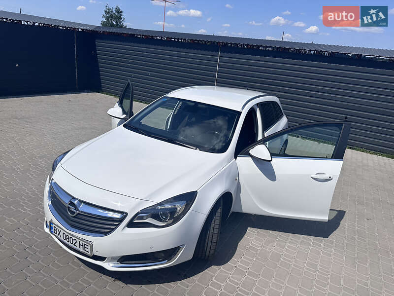 Універсал Opel Insignia 2016 в Хмельницькому