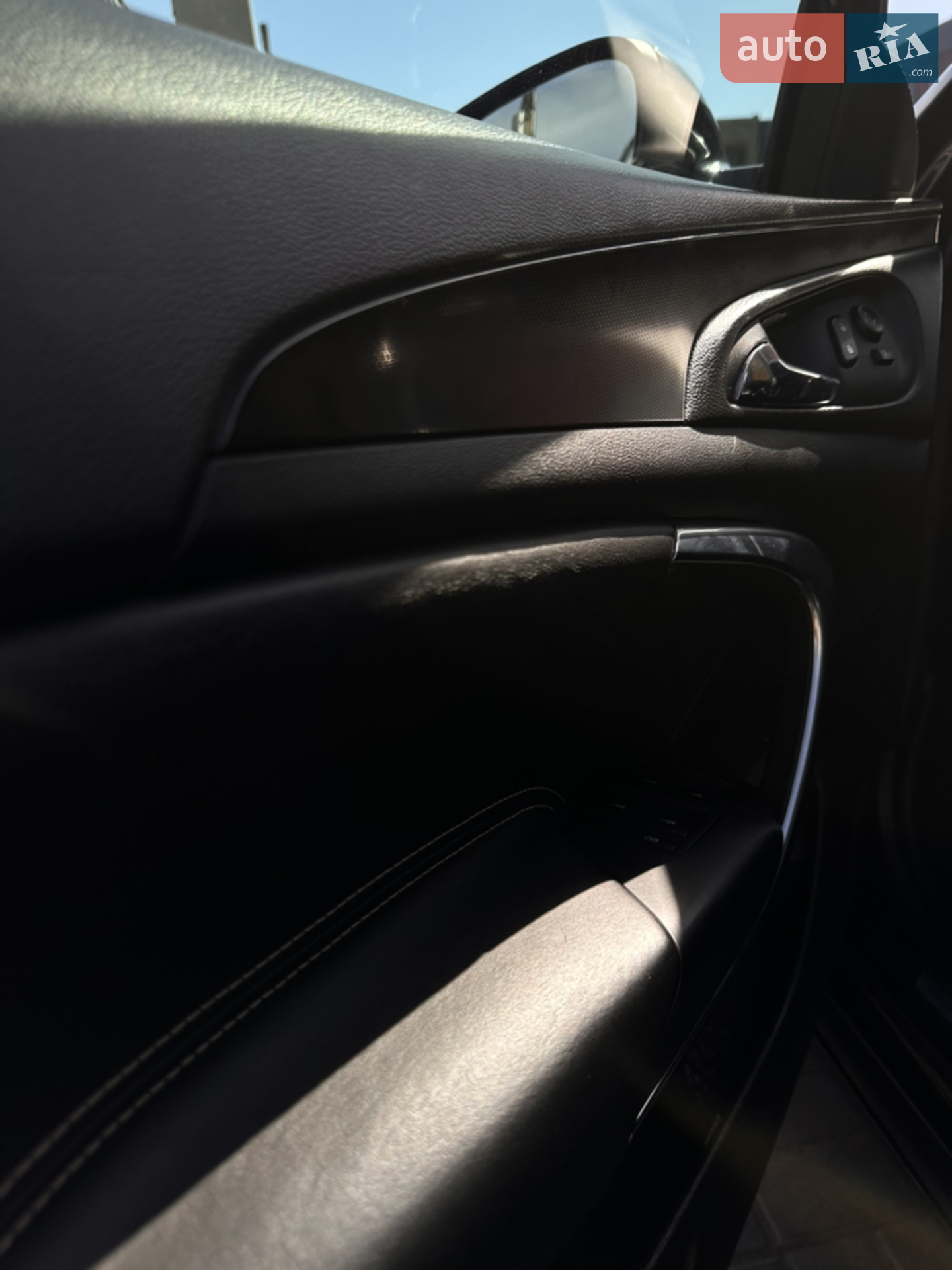 2015 Opel Insignia - мініатюра 12