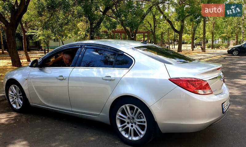 Седан Opel Insignia 2009 в Николаеве фото 3 Седан Opel Insignia 2009 в Николаеве