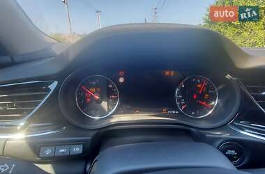 Универсал Opel Insignia 2018 в 